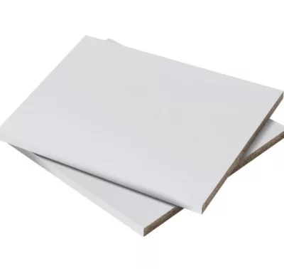 Set 2 bílých polic do skříně Kevo, šířka 43 cm