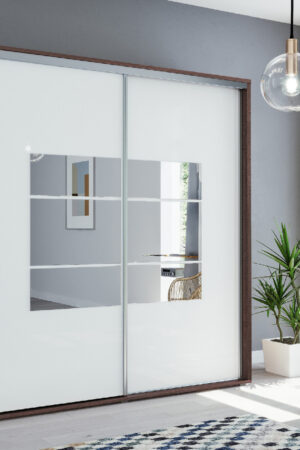 Šatní skříň Ska A02 s bílými dveřmi a čokoládovým korpusem