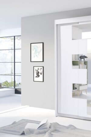 Bílá šatní skříň Szach o rozměrech 120 cm