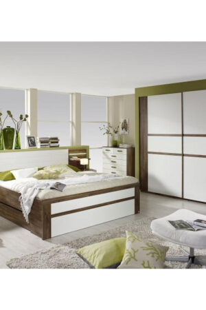 XXXL skříň s posuvnými dveřmi v alpské bílé barvě