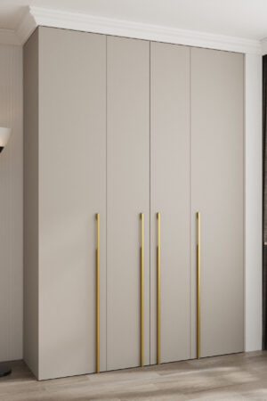 Šatní skříň Como 3 v kašmírové barvě se zlatými úchyty