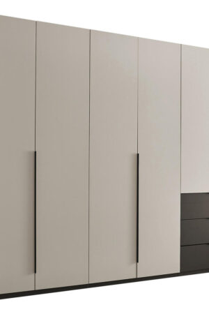 Šatní skříň s otočnými dveřmi v grafitové a šedé barvě.