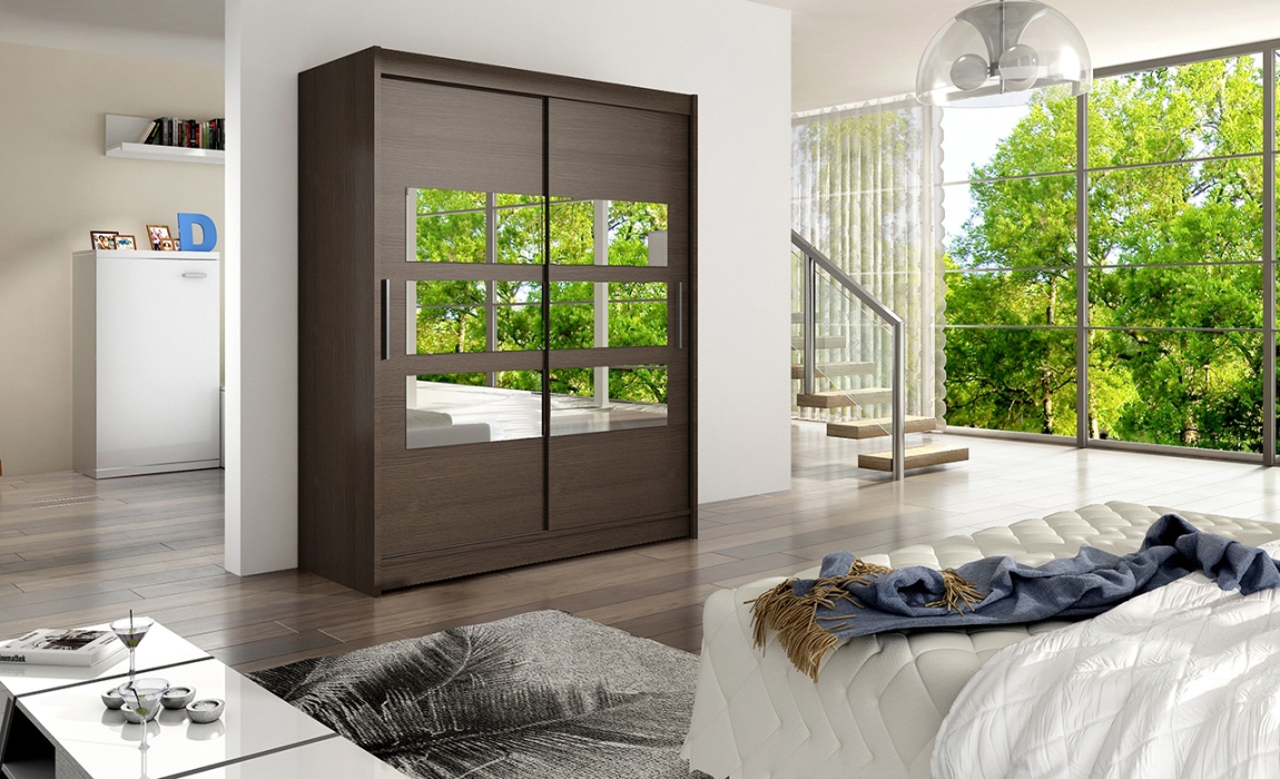 Šatní skříň TABARI VII s pruhy zrcadel choco