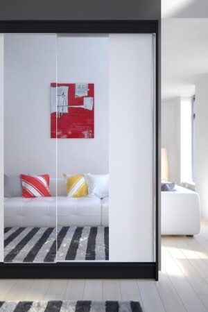 Šatní skříň SVEZIA II s černobílým designem a zrcadlem